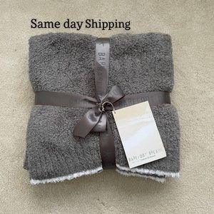 Barefoot Dreams Blanket Throw